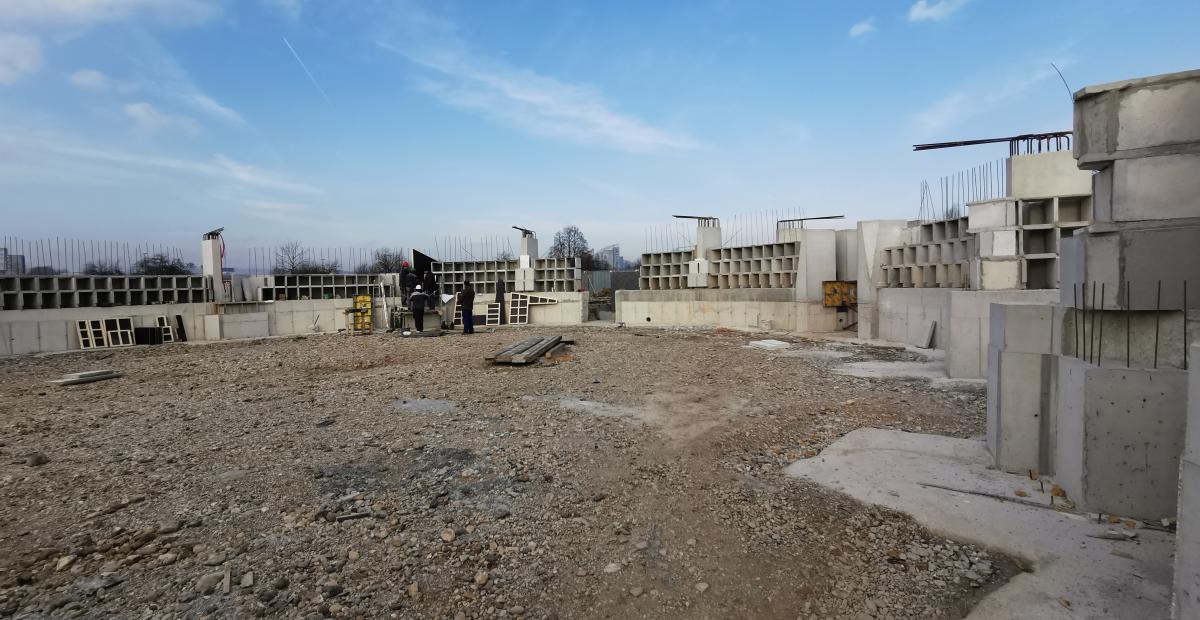 Siritev pokopalisca Zale 2020 Izgradnja zarnih nis, foto: arhiv MOL